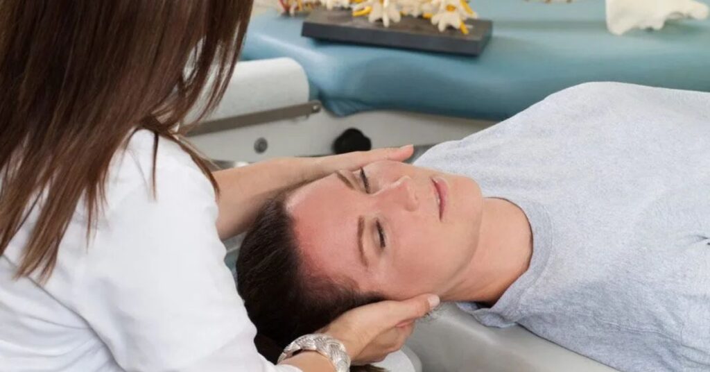 Top 7 Chiropractic Techniques for Relieving Neck Pain