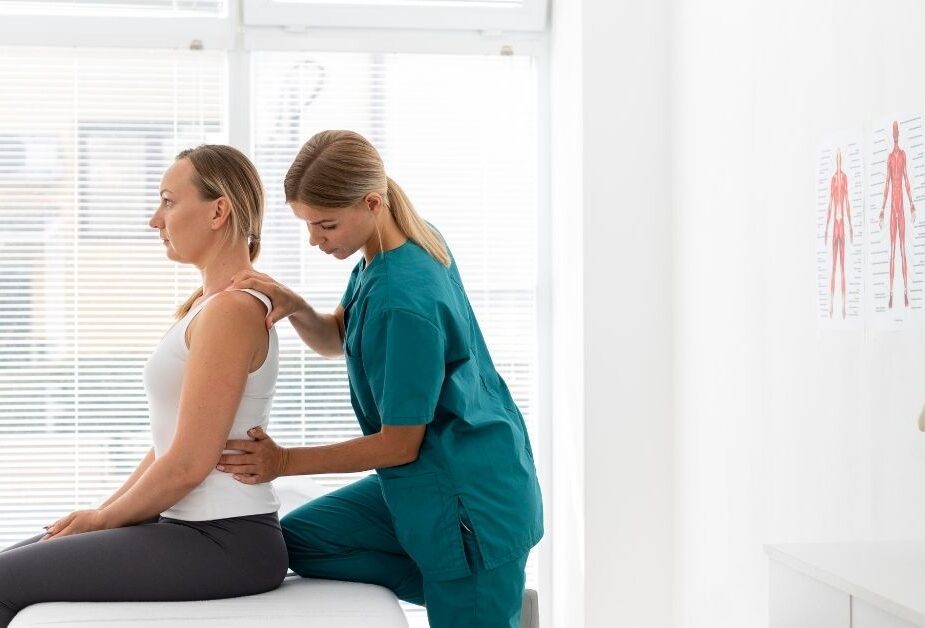How Chiropractors Can Help Relieve the Pain of a Bulging Disc