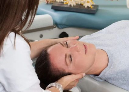 Top 7 Chiropractic Techniques for Relieving Neck Pain